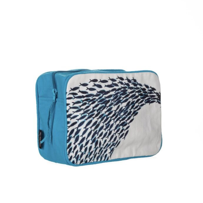 Shoal wash bag